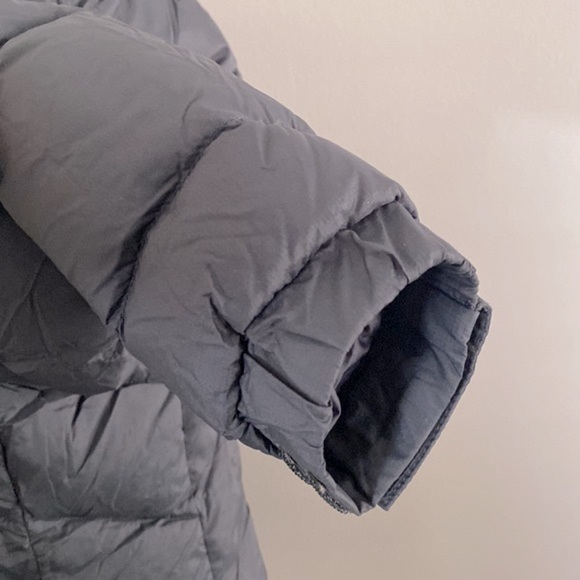 L.L. Bean Gray goose down puffer coat - Picture 6 of 8